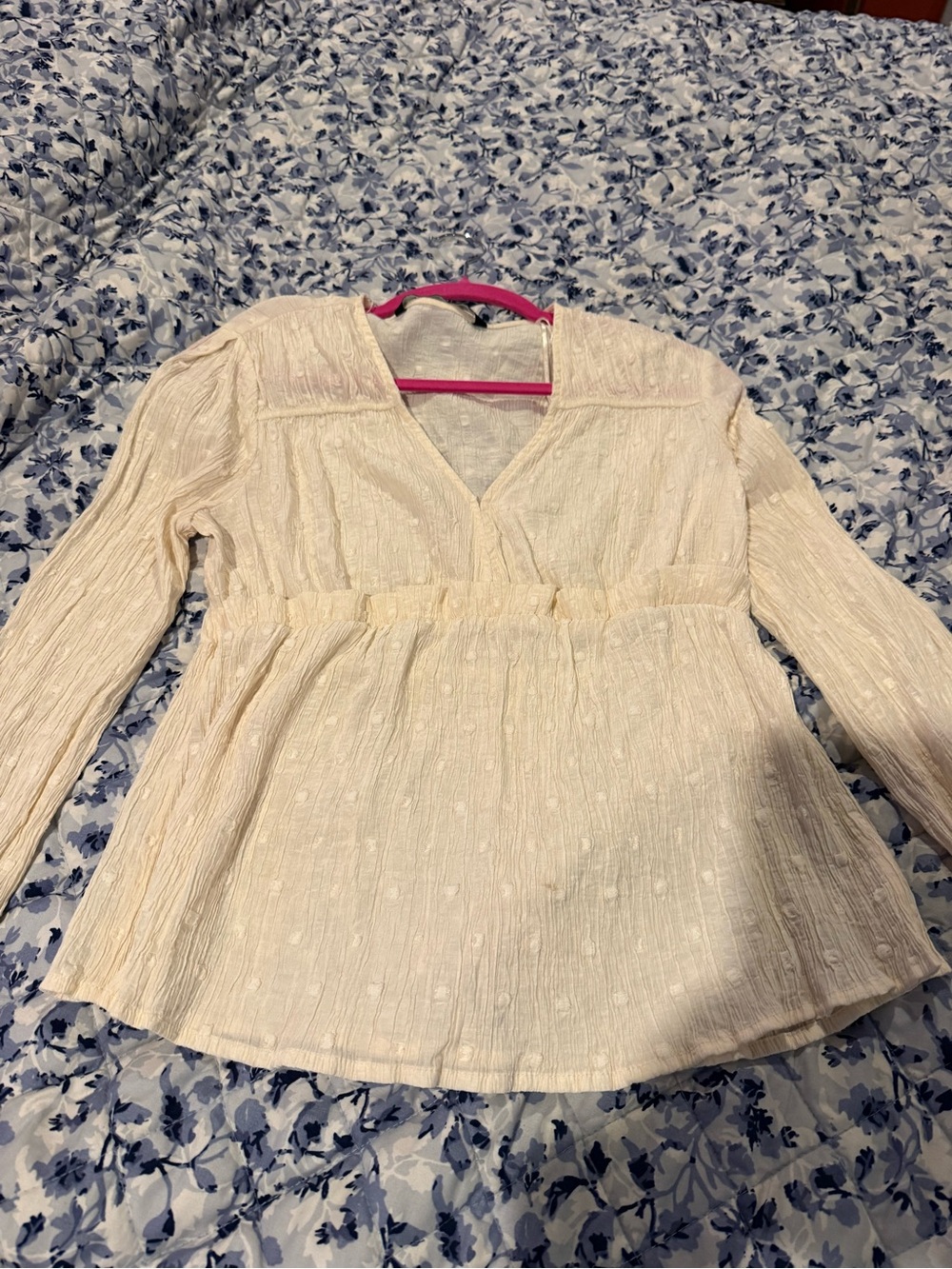 Zara Cream Textured V-Neck Peplum Blouse